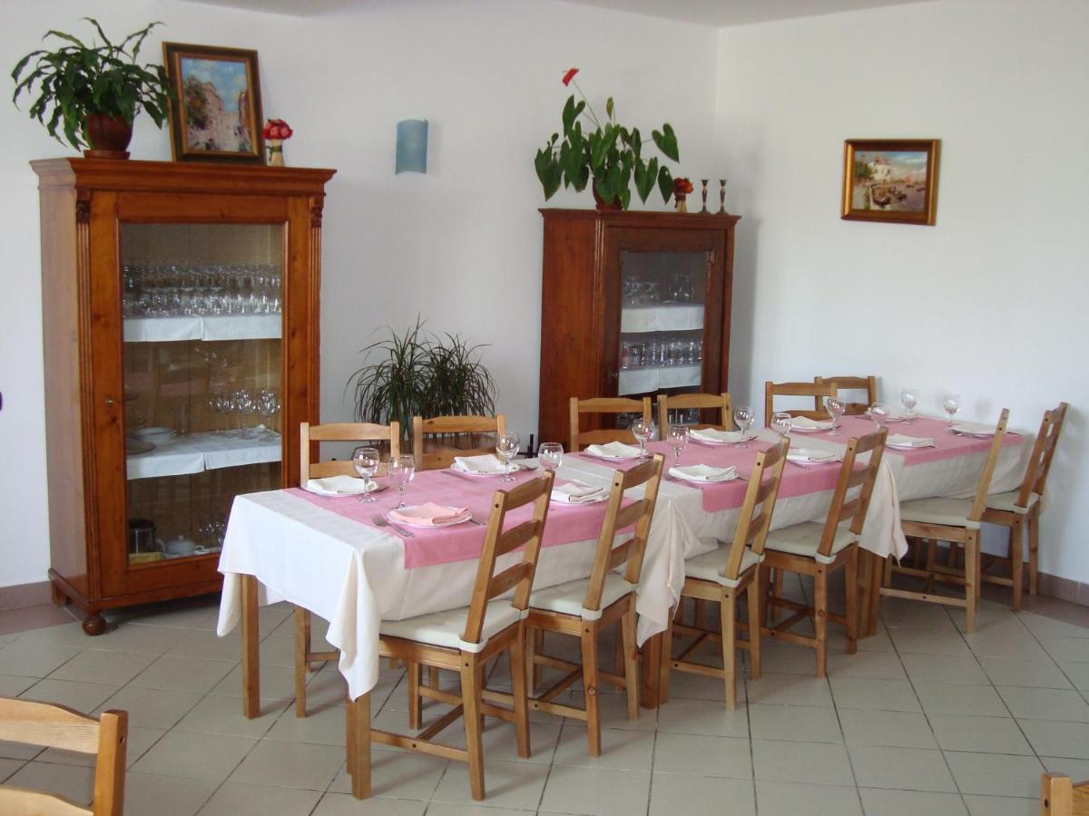 Vila Zoppas Inn Sinnicolau Mare Экстерьер фото