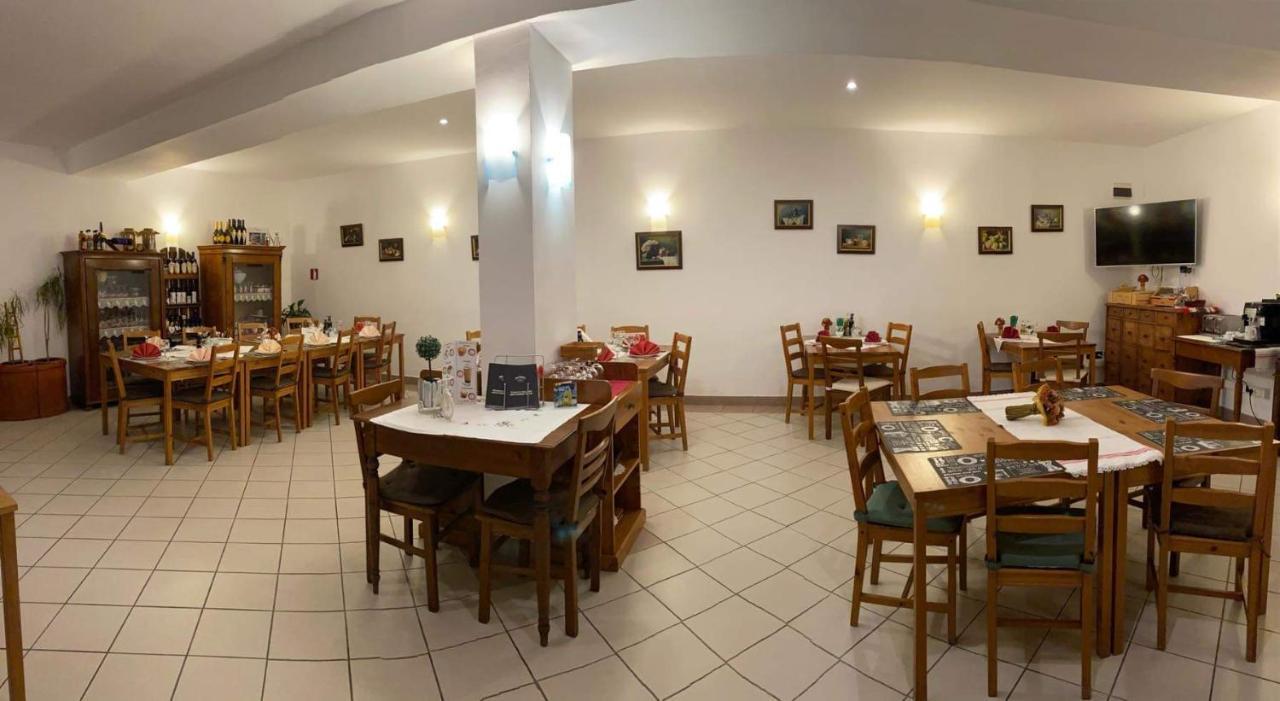 Vila Zoppas Inn Sinnicolau Mare Экстерьер фото